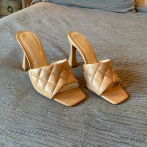 Women’s Vince Camuto heels
